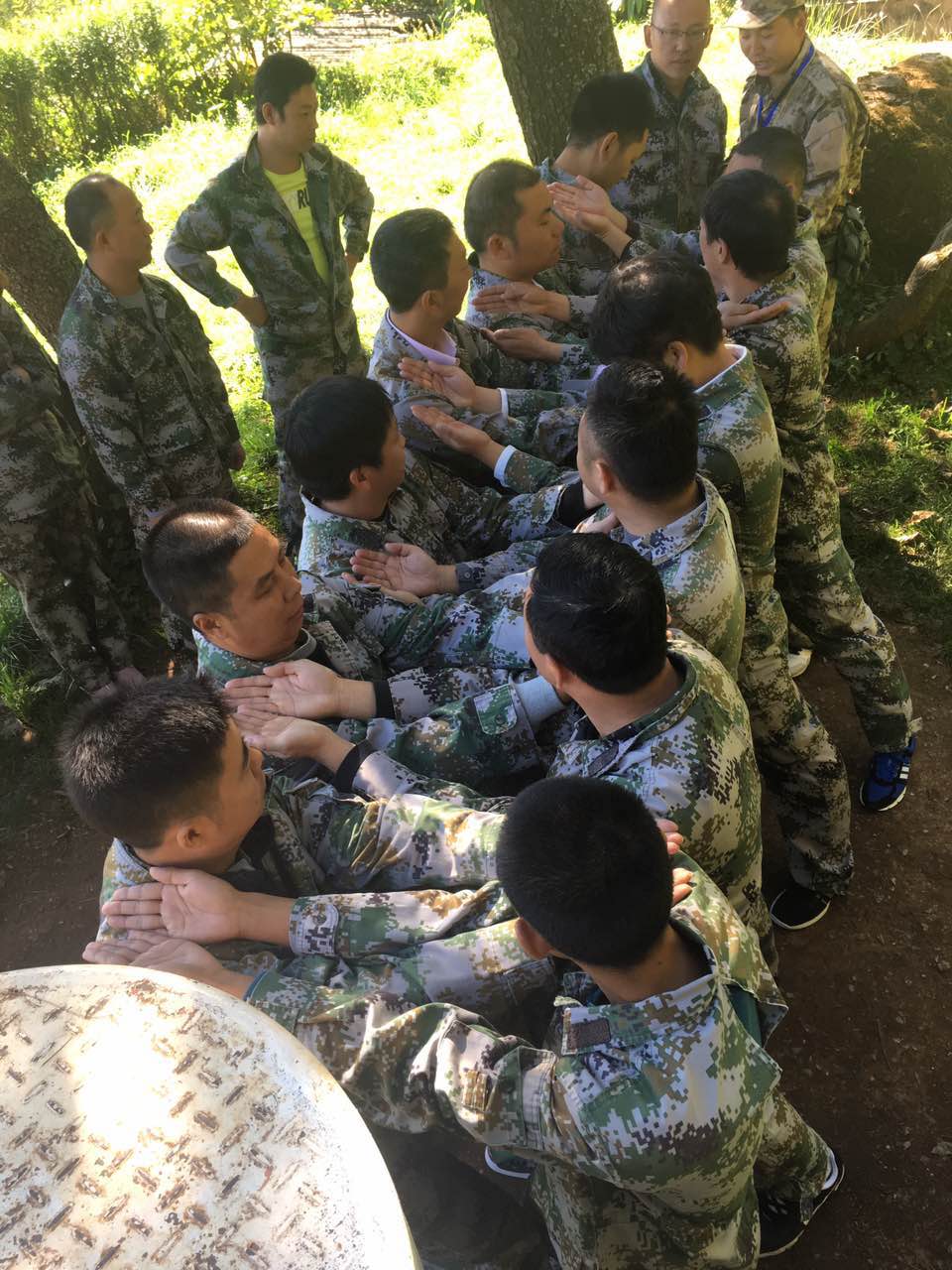 云大总裁班拓展训练，团结的力量