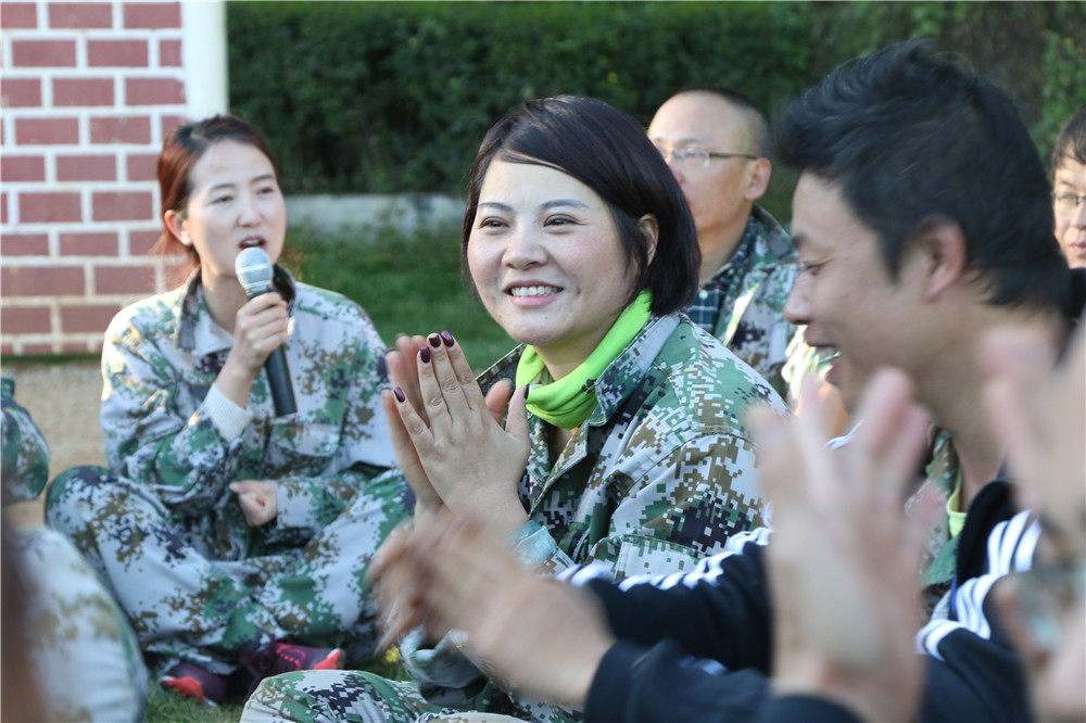 云大总裁班拓展训练，团结的力量