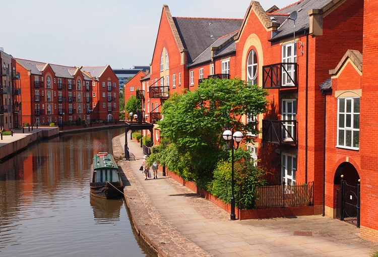 云大总裁班.摩拜单车进入首个亚洲之外的城市