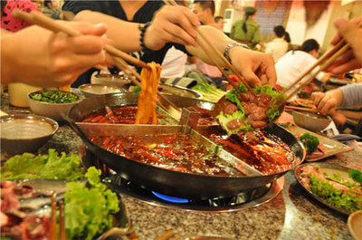云大总裁班.火锅产业呈明显的两极分化